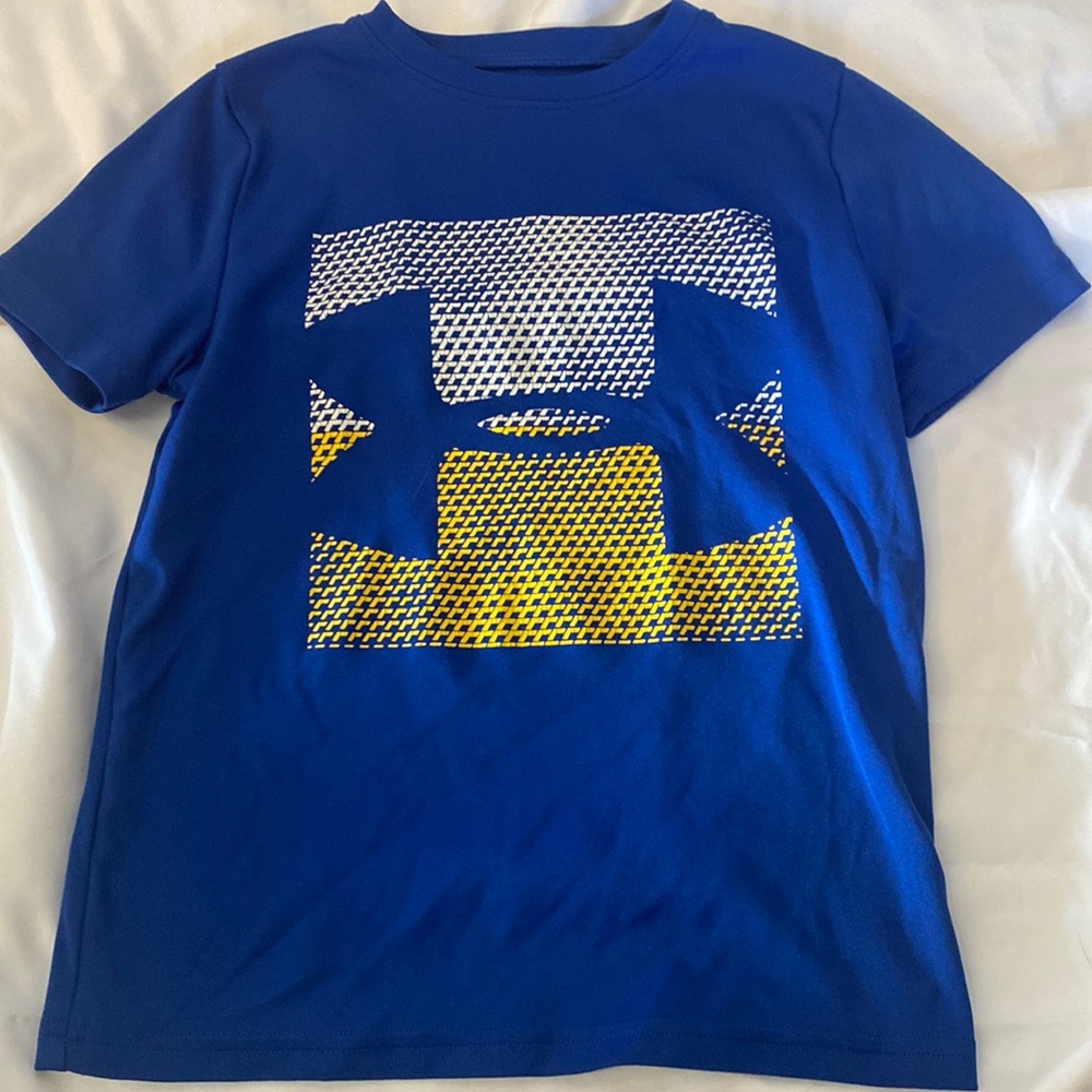Under Armour Tshirt